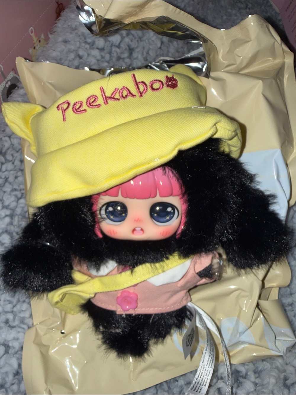 Cureplaneta Peekaboo Cats Save the World - Study Hard